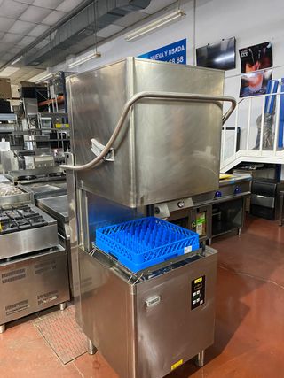 Lavavajillas de capota Zanussi