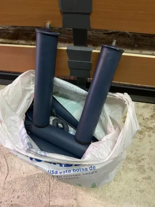 Somier con patas madera y metal