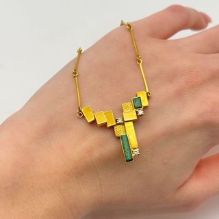 Collar de oro 18kt con malaquita