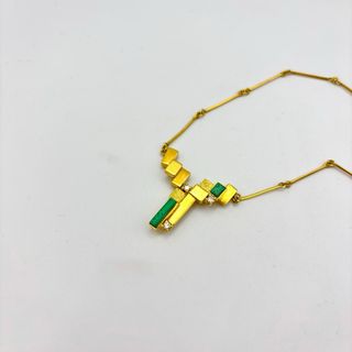 Collar de oro 18kt con malaquita