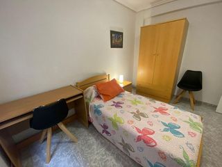 Piso en alquiler en Carretas - Huerta de Marzo - La Pajarita en Albacete