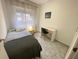 Piso en alquiler en Carretas - Huerta de Marzo - La Pajarita en Albacete