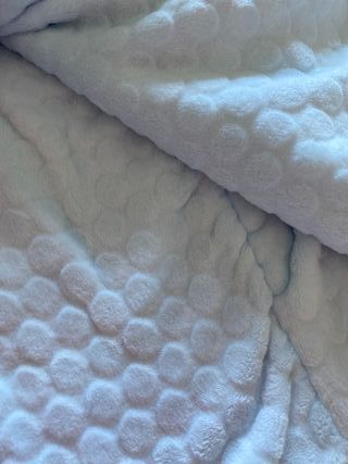 Saco bebé con bordado nombre Gonzalo.