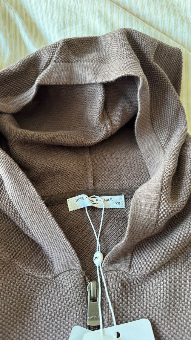 Giacchetta a maglia marrone Núñez de Arenas