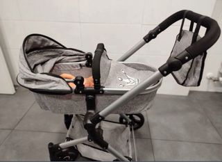 Cochecito de muñecas estilo Bugaboo