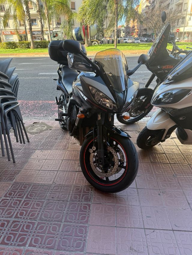 Yamaha FZ6 S2 2007 - 52.000 km