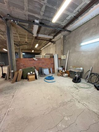 Local comercial en alquiler en Eixample Sud – Migdia en Girona