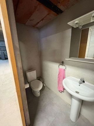 Local comercial en alquiler en Eixample Sud – Migdia en Girona