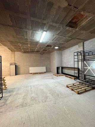 Local comercial en alquiler en Eixample Sud – Migdia en Girona