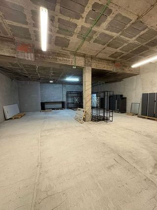 Local comercial en alquiler en Eixample Sud – Migdia en Girona