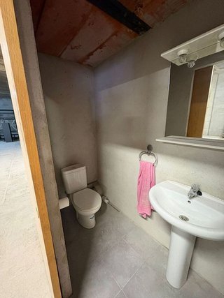 Local comercial en alquiler en Eixample Sud – Migdia en Girona