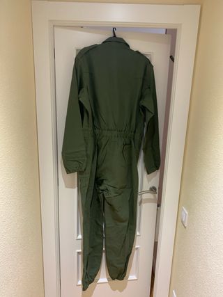 Mono militar hombre talla 4 (1,80 m)