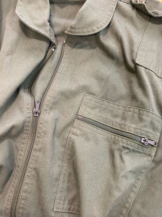 Mono militar hombre talla 4 (1,80 m)