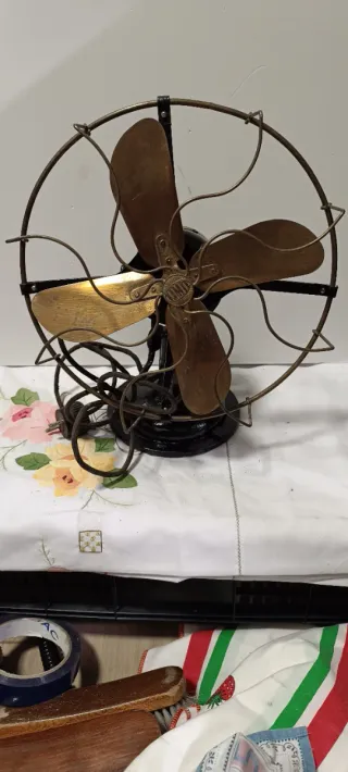 Ventilador Antiguo Inglés