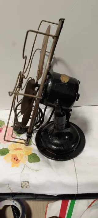 Ventilador Antiguo Inglés