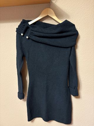 Vestido negro punto elegante