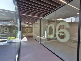 Oficina en alquiler en Ensanche - Sar en Santiago de Compostela