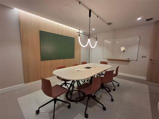 Oficina en alquiler en Ensanche - Sar en Santiago de Compostela