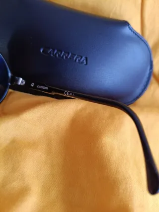 Gafas de sol Carrera negras