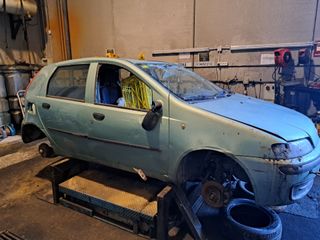 DESPIECE FIAT PUNTO 1.2i 8V REF.188A4000 (1273)