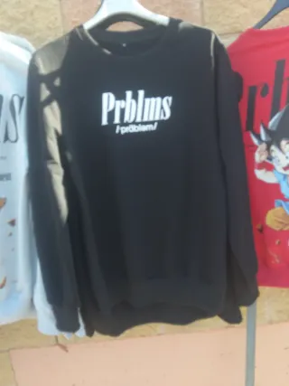 Sudadera Roja Prblms con Goku