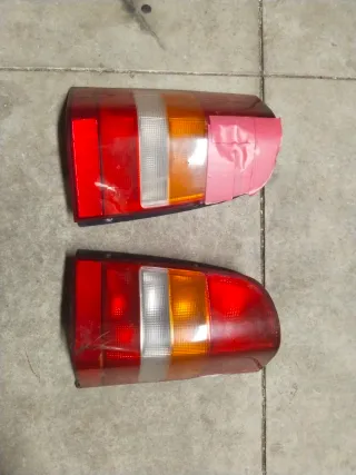 Piloto trasero derecho Vito 638