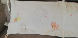 Chichonera cuna bordada con animales