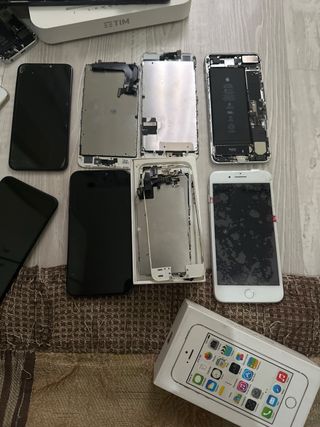 iPhone, Samsung , redmi, pezzi 15 +tablet Samsung