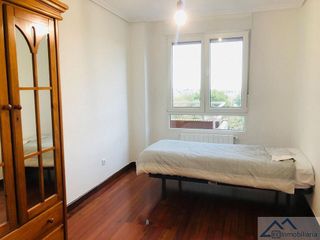 Piso en alquiler en General Dávila en Santander