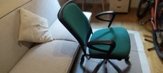 Sedia da ufficio ergonomica con ruote