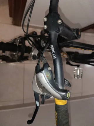 Bicicleta Montaña Conor AFX 8500 MTB + Accesorios
