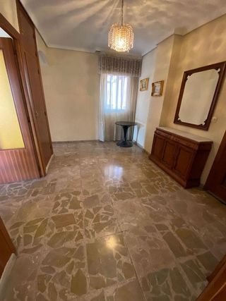 Piso en venta en Franciscanos en Albacete