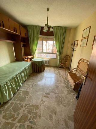 Piso en venta en Franciscanos en Albacete