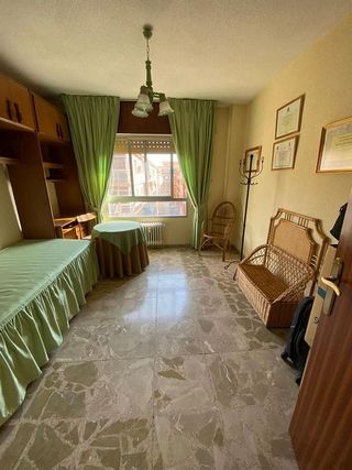 Piso en venta en Franciscanos en Albacete