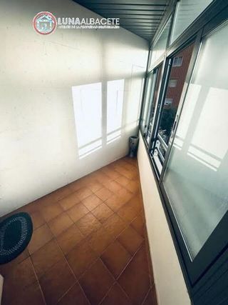 Piso en venta en Franciscanos en Albacete