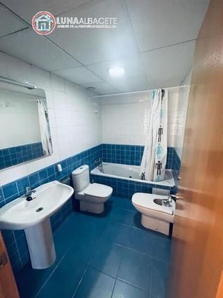 Piso en venta en Franciscanos en Albacete