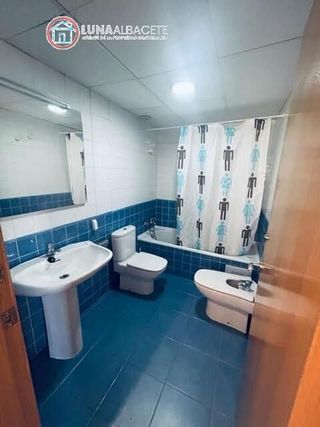 Piso en venta en Franciscanos en Albacete