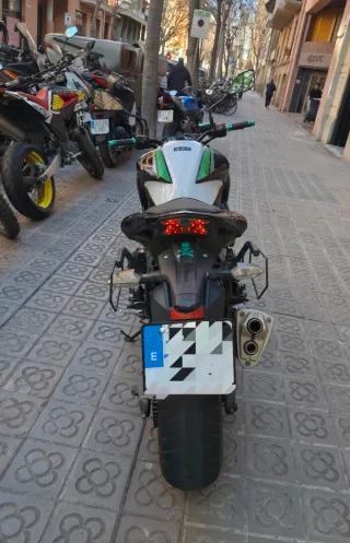 Kawasaki Z800E ABS