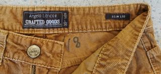 Pantaloncini unisex in velluto