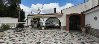 Chalet en venta en El Raval - Portes Encarnades en Elche