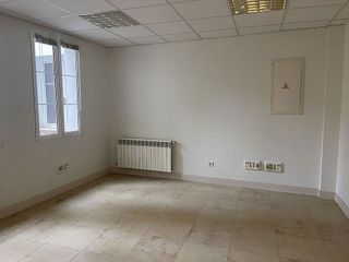 Oficina en alquiler en Centro - Ayuntamiento en Santander