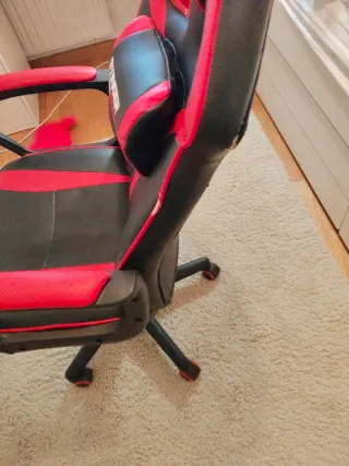 Silla Gamer STINGER Negra y Roja