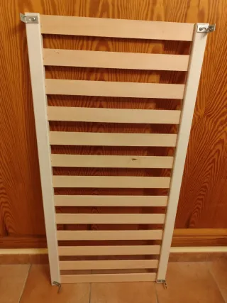 Cuna, somier y colchón bebé