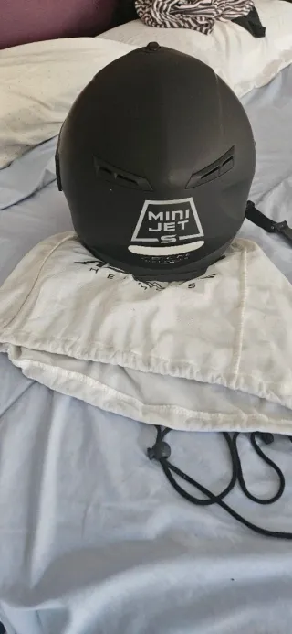 Guantes chaqueta y casco