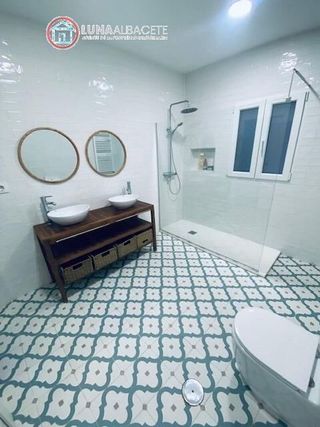 Piso en venta en Franciscanos en Albacete