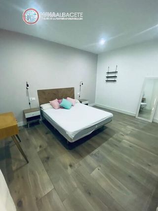 Piso en venta en Franciscanos en Albacete