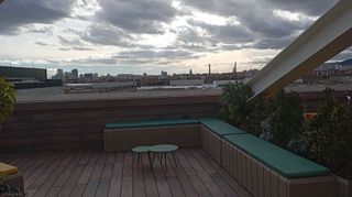 Oficina en alquiler en Port en Badalona