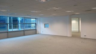 Oficina en alquiler en Port en Badalona