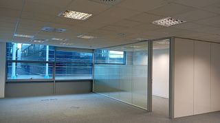 Oficina en alquiler en Port en Badalona