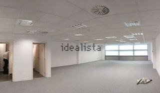 Oficina en alquiler en Port en Badalona
